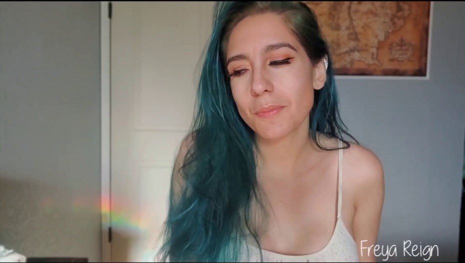 Freya Reign - Does Your Wife Know Whispered JOI Game